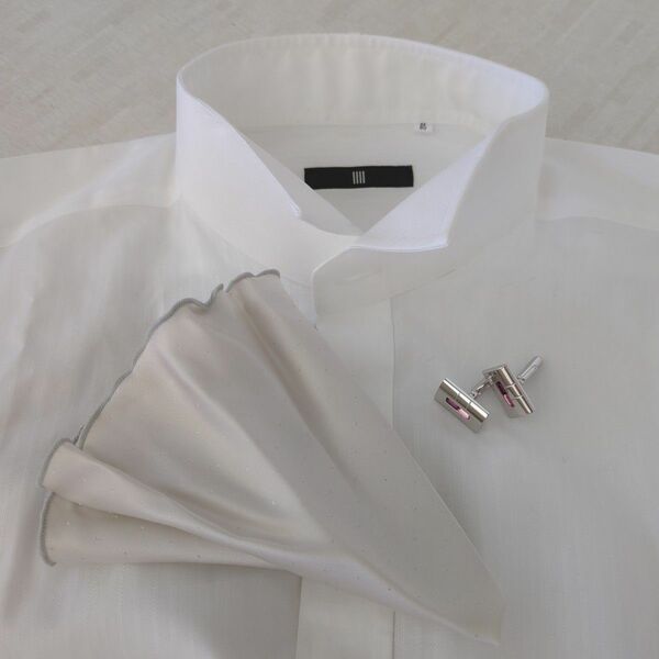 SUIT SELECT ウイングカラードレスシャツ＆カフス＆ポケットチーフ