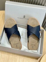 Brunello Cucinelli 　ブルネロクチネリ イタリア 　メンズ 　スリッパ もよう 牛革 ネイビー 2024 夏　39-44サイズ選択可能_画像7