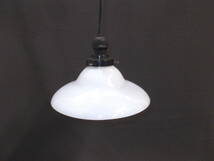 ◆古い照明器具◆天井付けコードペンダント・乳白ガラス山型シェード◆アンティーク_画像6