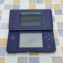 ∨ 現状販売｜ニンテンドーDS ライト ネイビー｜Nintendo 任天堂 USG-001 DS lite｜ 通電不可 JUNK ジャンク■O5566_画像1