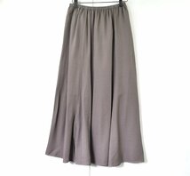 2958-24F0169★YECCA VECCA イェッカ ヴェッカ 2024 未使用 美品★春夏 ヴィンテージサテンロングスカート F グレーベージュ_画像1