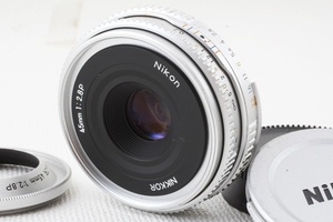 美品◆NIKON ニコン Ai 45mm F2.8 P シルバー◆パンケーキレンズ/A790