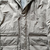 Whole Earth Collection ホールアース アウトドア・ジャケット デサント ベージュ系 GORE-TEX 取外しフード メンズ サイズＬ ユーズド品 _画像6