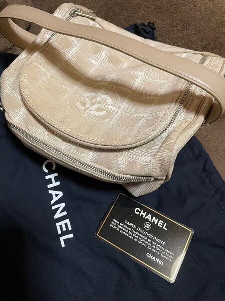 CHANEL ニュートラベルライン　バニティ 