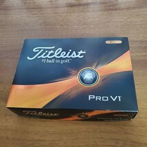 【未使用品】【1ダース】タイトリスト ゴルフボール PRO V1 カラーホワイト Titleist ダブルナンバー _画像3