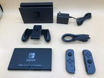 1円～ Nintendo Switch バッテリー強化版 HAC-001(-01) グレー 任天堂 スイッチ ※箱なし ※ストラップ欠品 ☆良品☆[296-0428-T5]_画像1