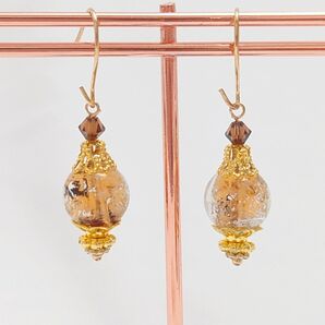 ランプワークビーズとスワロフスキーの魔法のアクセサリー