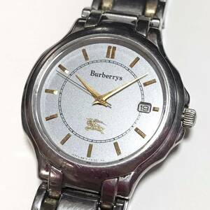 【1円】 時計 Burberrys バーバリー B810-H18377 WITH SOLAR CELL ソーラー 3針 ラウンド デイト 腕時計 ウォッチ 不動品