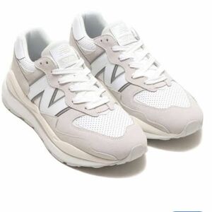 今月いっぱい特別価格！早い者勝ちです★New Balance M5740SL1 WHITE 24cm