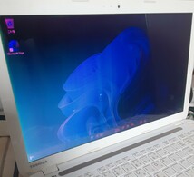 【店舗用モニタ　メインマシン】東芝 dynabook T554/45KG【Core i3 4005U】windows11_画像1