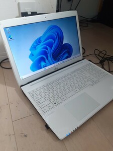 富士通 AH42/M FMVA42MWWindows11 Pentium 3556U メモリ4GB HDD750GB