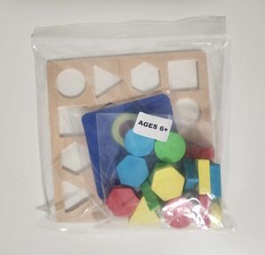モンテッソーリ　知育玩具　形パズル　カード付き　木製玩具　教育　プレゼント