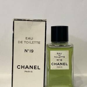 I4D286◆新品同様◆ シャネル CHANEL NO19 オードトワレ EDT 香水 100mlの画像2