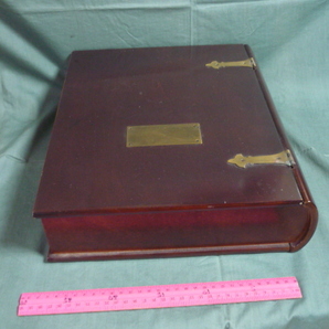 古い木箱 堅木で出来てます 本の形をした箱 洋風の木箱 １９９１ THE BOMBAY COMPANY INC の画像5