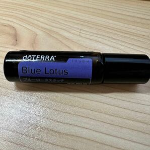 ドテラ　doterra ブルーロータスタッチ　10ml