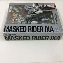 f300*80 【開封品】 BANDAI バンダイ S.H.Figuarts 仮面ライダーイクサ MASKED RIDER IXA 仮面ライダー キバ_画像4