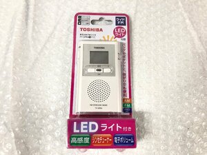 k161*80 【未使用品】 TOSHIBA ワイドFM/AMポケットラジオ ホワイト TY-SPR4