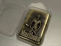 1円 ZIPPO ライター マルボロ Marlboroジッポ Zippoオイルライター真鍮製 中古品 喫煙グッズ ジッポー 火花確認済R67548_画像4