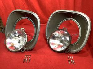 * Mazda Porter Cab model PC4D original head light head light rim frame left right set old car Vintage retro 