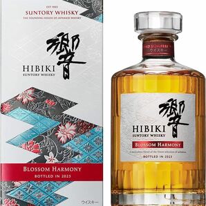 響 ブロッサムハーモニー 2023 700ml サントリー 山崎 白州 余市 竹鶴 ウイスキー SUNTORY HIBIKI BLOSSOM HARMONY ジャパニーズ 箱付きの画像1