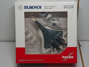 1/200 ヘルパ スホーイ T-50 SU-57 プロトタイプ ホワイトシャーク