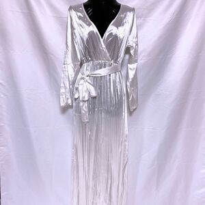 [1 jpy ][ unused ] lustre satin nylon .... color pleat dress large size white 