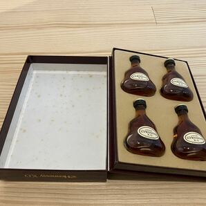 1円スタート 未開栓 古酒 長期保管品 コニャック ヘネシー X.O COGNAC Hennessy ミニチュアボトル付き ブランデー 700mlの画像9