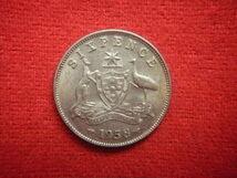 ☆世界の銀貨　SIX PENCE ( GEORGE-V- VI / ELIZABETH II ) 1936- 1939- 1958- (.500 silver) 外径約19.4㎜～ 量目約2.78g～　中古並品～_画像9