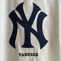 希少【L】MLB公式 ニューヨーク・ヤンキース ビッグロゴ刺繍 半袖 Tシャツ●グッズ レディース ユニセックス ドジャース 大谷翔平/ホワイト_画像7