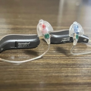 Bernafon 5シリーズ 補聴器 ZR5 MNR T 両耳 2個セットの画像4