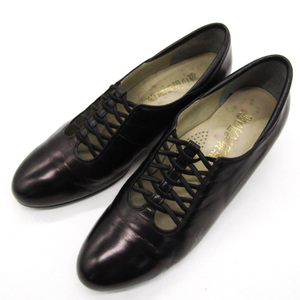 菊池武夫の靴 パンプス ラウンドトゥ ブランド 靴 シューズ 黒 レディース 23サイズ ブラック KIKUCHI