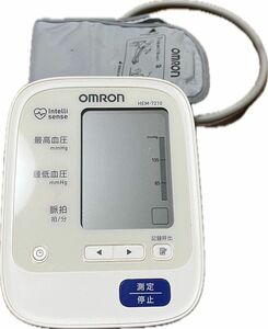 オムロン自動血圧計HEM-7210動作品 血圧計
