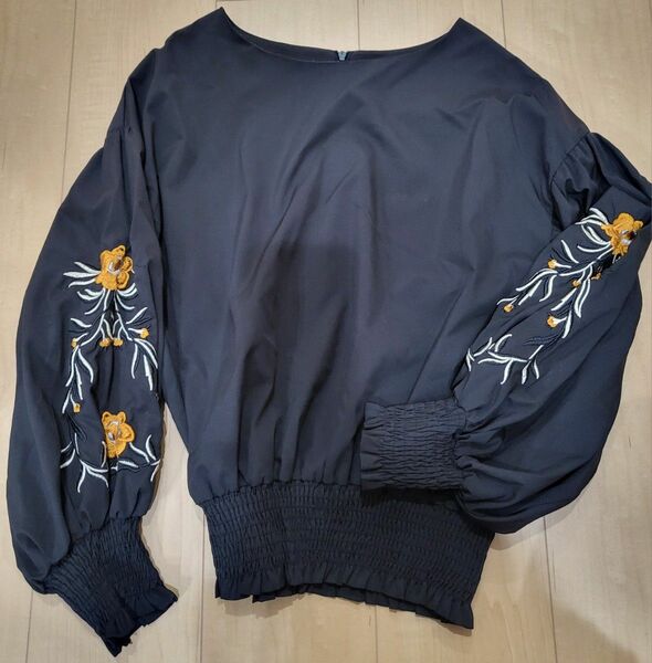 レディース　トップス　ZARA　H&M