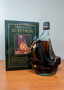 （古酒）ブランデーArmagnac X.O DUPEYRONLa Pinta（コロンブスが新大陸発見時の船団の１隻、ピンタ号型ボトル） 未開栓。