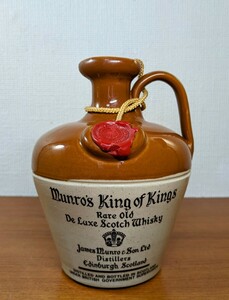 （古酒）Scotch Whisky マンローズ キング オブ キングス レア オールド デラックス。未開栓。陶器ボトル。