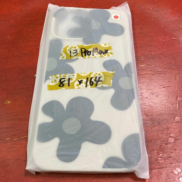 【未使用品　iPhone 13promax ケース】