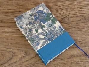[ library book@] gum band . attaching book cover pocketbook cover * antique flower floral print * blue 