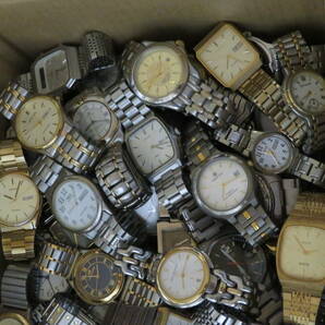 腕時計大量セット 100個以上 SEIKO CITIZEN BULOVA ELGIN ORIENT CASIO 等/メンズ/レディース/ブランド/大量/点/kgの画像2