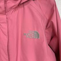 人気 ノースフェイス マウンテンパーカー ゴアテックス レディースS ロゴ刺繍 透湿防水 THE NORTH FACE フード着脱可 マウンテンライト_画像4