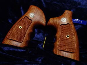  next times price increase . number 12 only S&W N frame for all cover grip Mexico paduk made (UTG medal attaching )/NP06