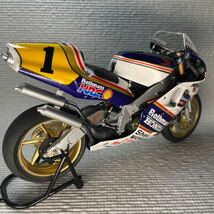 ハセガワ1:12 オートバイシリーズ BK-4 Honda NSR500 “1989 WGP500 CHAMPION” No.1 エディローソン プラモデル 完成品_画像6