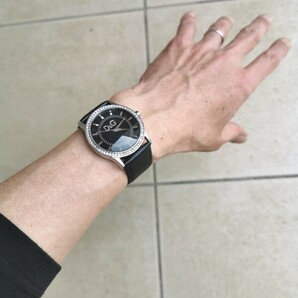 ドルガバ ベルト太っといレディース腕時計の画像2