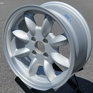 送料込み 4本価格!! 15x7.0J+20 PCD 100 4H 15インチ 7j pcd 100 4穴 CB 73.1 新品ホイール WR110-SIL ドリフト レーシング エイトスポーク