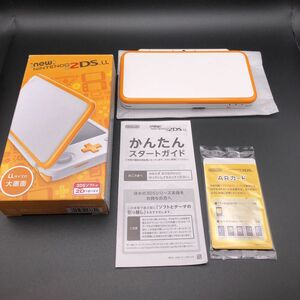 美品 Newニンテンドー2DS LL ホワイト×オレンジ 32GBメモリーカード付き