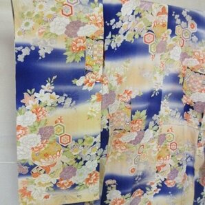 1円 中古 正絹 女児 子供着物 縮緬 七五三 和装 アンティーク 貝桶 花亀甲 花丸 花柄 古典文様 高級 袷 身丈109cm 裄52cm【夢職】★★★の画像4