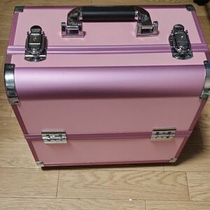 プロ仕様メイクボックスBOX大容量 コスメボック化粧品入れ道具美容ワイドサイズ収納ケース小物入れ 工具 鍵付き