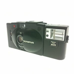 OLYMPUS オリンパス XA2 本体 シャッターOK フラッシュ機構 A11 付属 アンティーク レトロ コンパクト フィルムカメラ 現状 中古の画像1