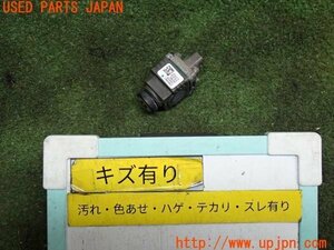 3UPJ=11570579]BMW X3(F25)2015y LCI 後期 純正 フロントグリルカメラ 874601 360°ビュー 中古