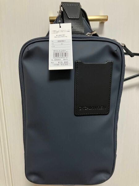 CK CALVIN KLEIN ショルダーバッグ　 定価:¥19,800