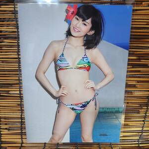 【高品質厚手150μラミネート加工】山本彩 水着 A4 雑誌切り抜き 4ページ 【グラビアアイドル】q16